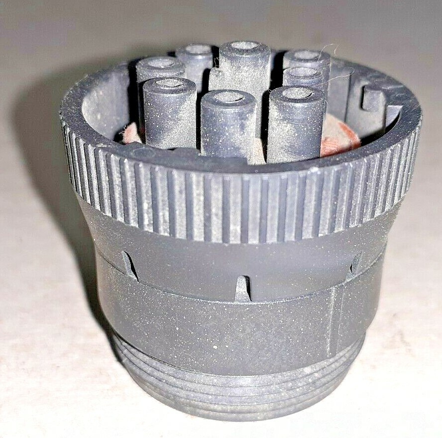 DEUTSCH 9 SOCKET PLUG W/ THREADED REAR, HD16-9-1939S