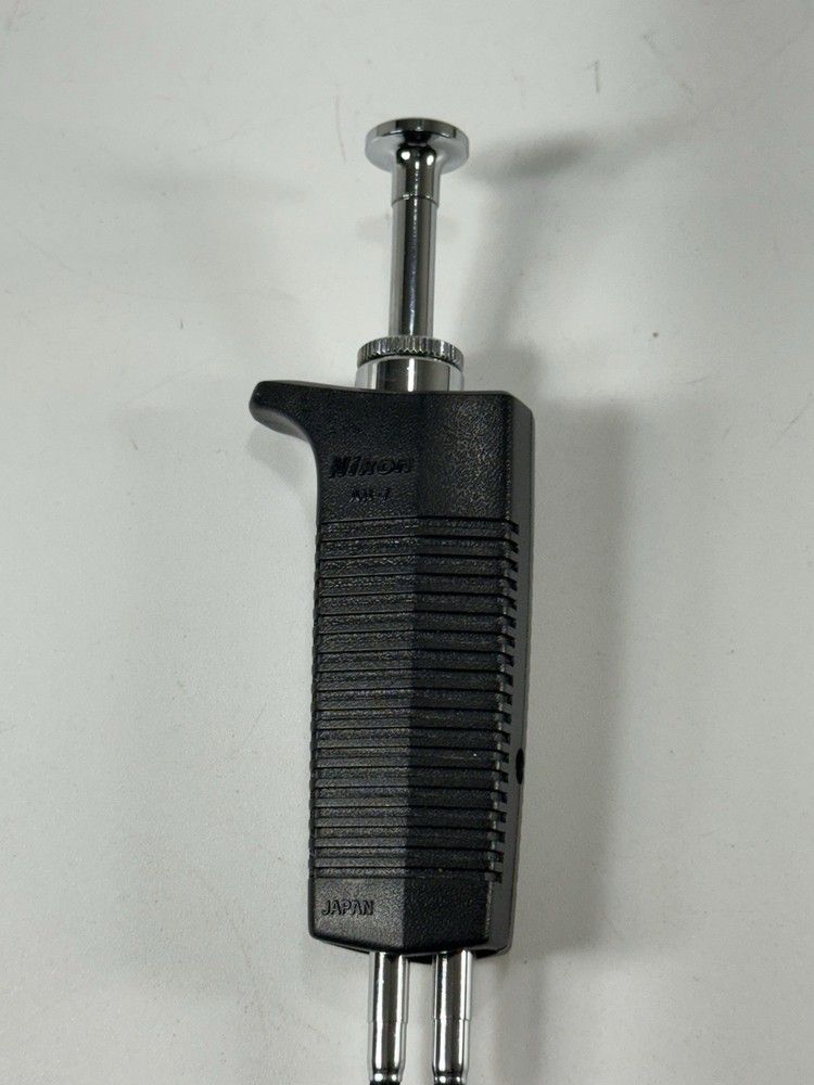 Nikon AR-7 Dual Remote Trigger Black Cable Release - MINT