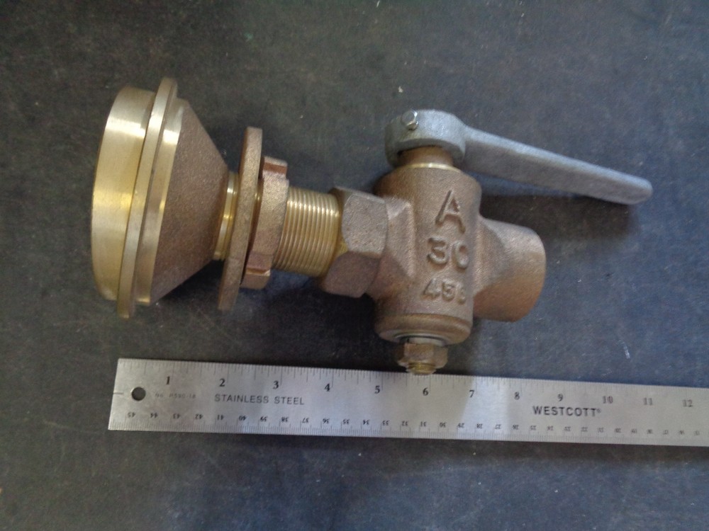 1 1/4" BRONZE VALVE SEACOCK WITH PICK UP