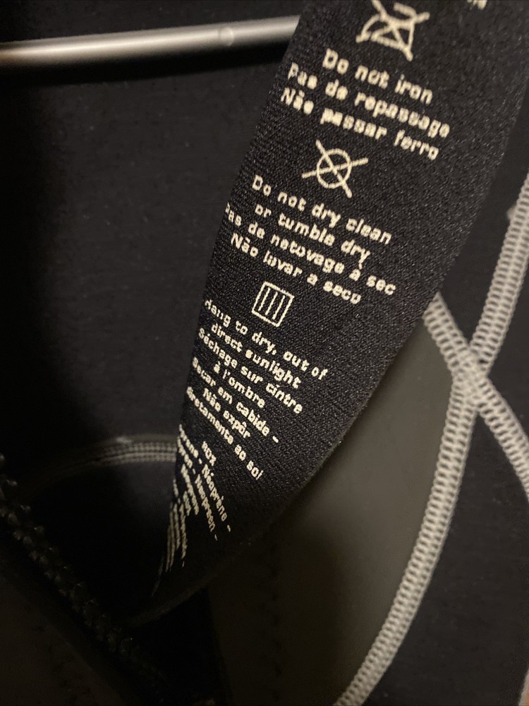 Rip curl Size 4 Wet Suit For Kids