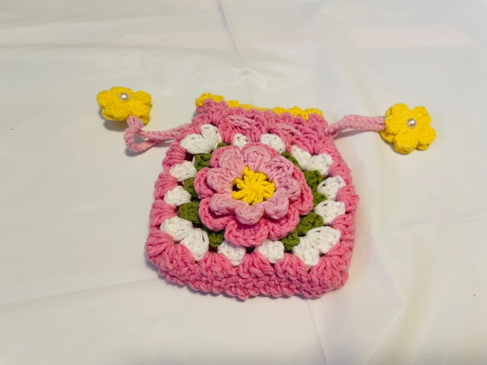 Crochet drawstring bag