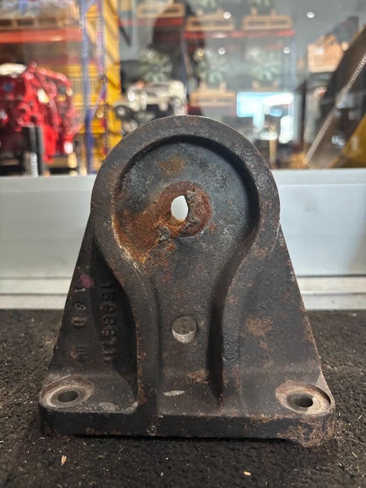 GM Engine Motor Mount 15988711