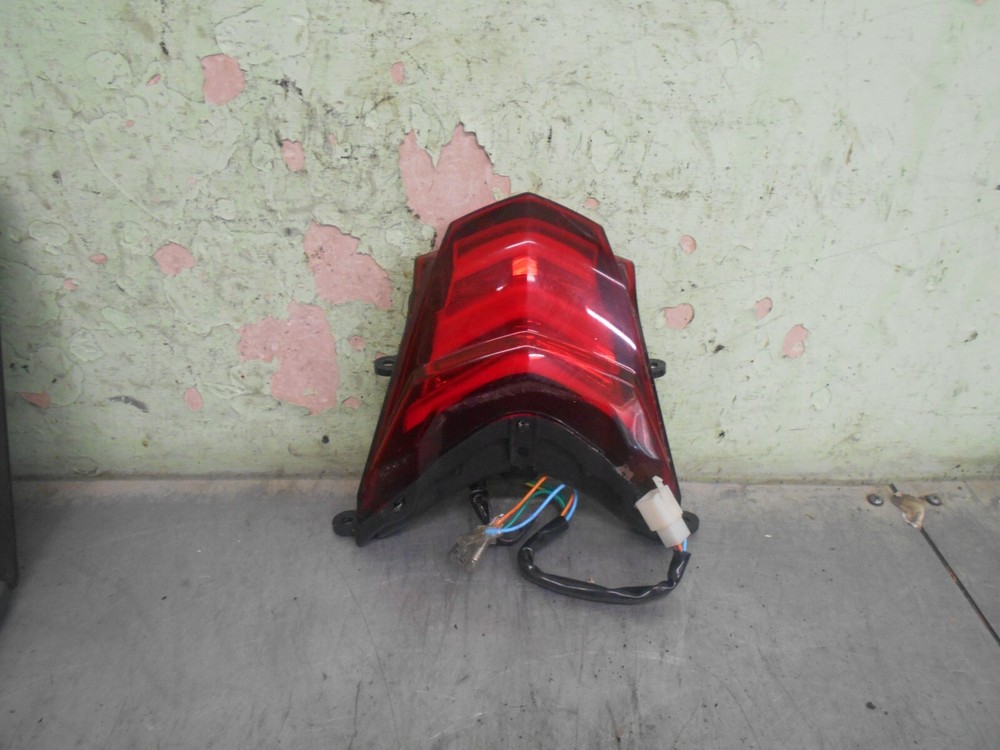 sym nhx 125 rear lamp