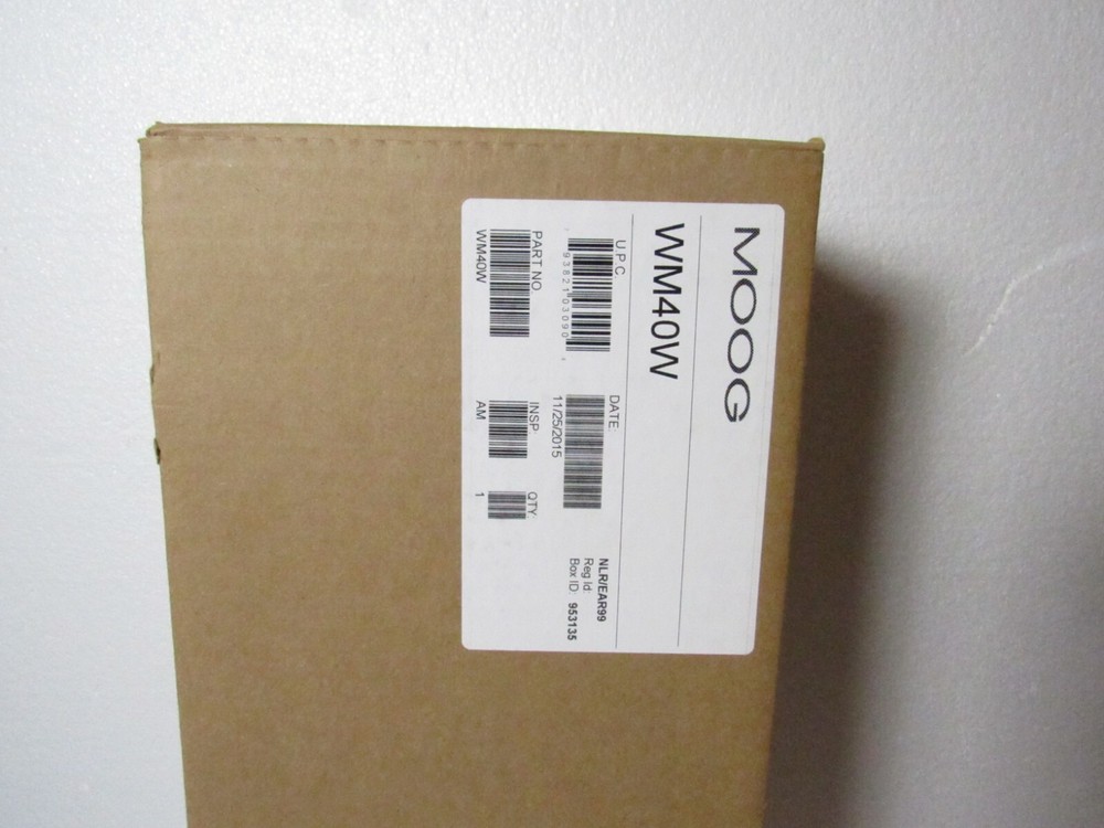 Moog WM40W Heavy-Duty Wall Mount with Removable Panel [CTA]