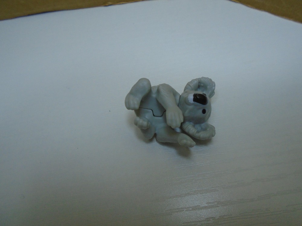 MICRO MINIATURE GREY KOALA BEAR 1.25" FIGURE UNBRANDED (MA1037)
