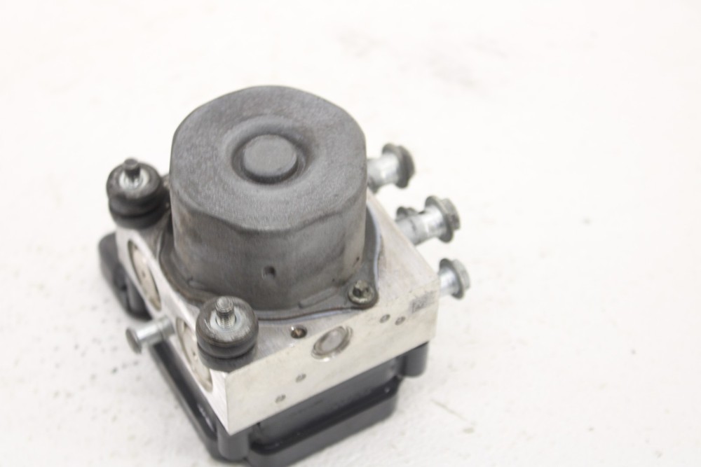 2014-2016 Harley Davidson Electra Glide ABS Pump Unit Module 41100013