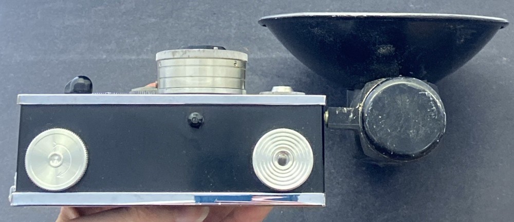 Vintage Argus C3 And Flash Untested