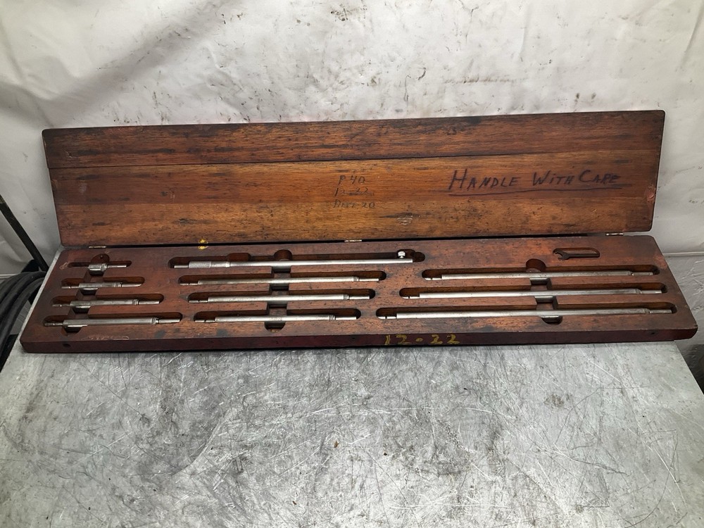 Brown + Sharpe 276 Inside Micrometer Set 12" - 22"