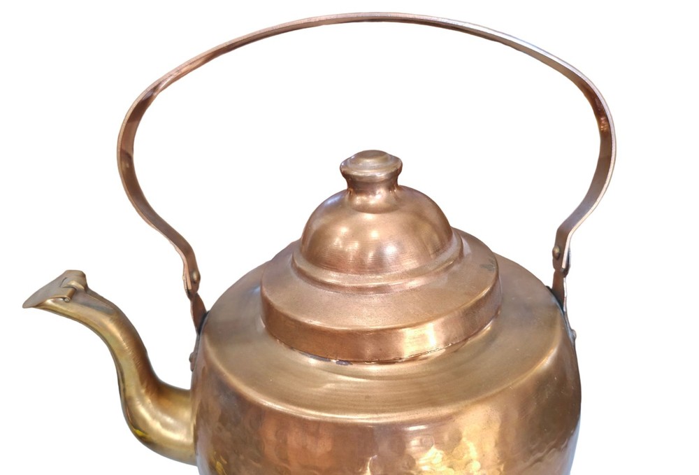 Vtg Hand Hammered Copper Teapot