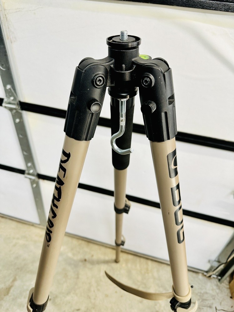 Premium BOG Death Grip Tripod (3/8 Thread) Adapter With Hook