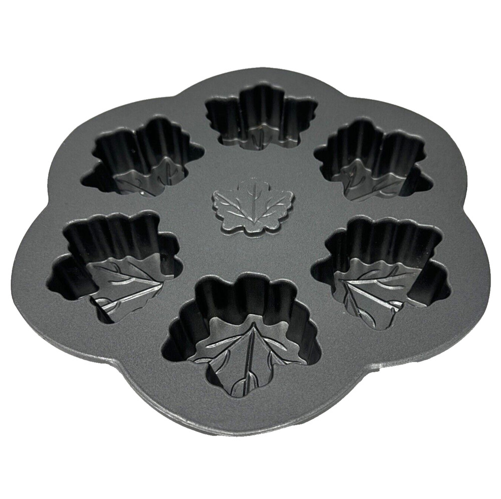 Nordic Ware 6 Fall Maple Leaf Muffins Cast Aluminum Pan