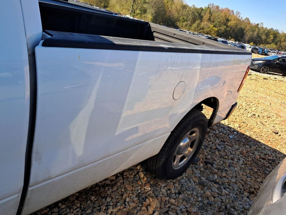 F150 2005 Glove Box 4850644