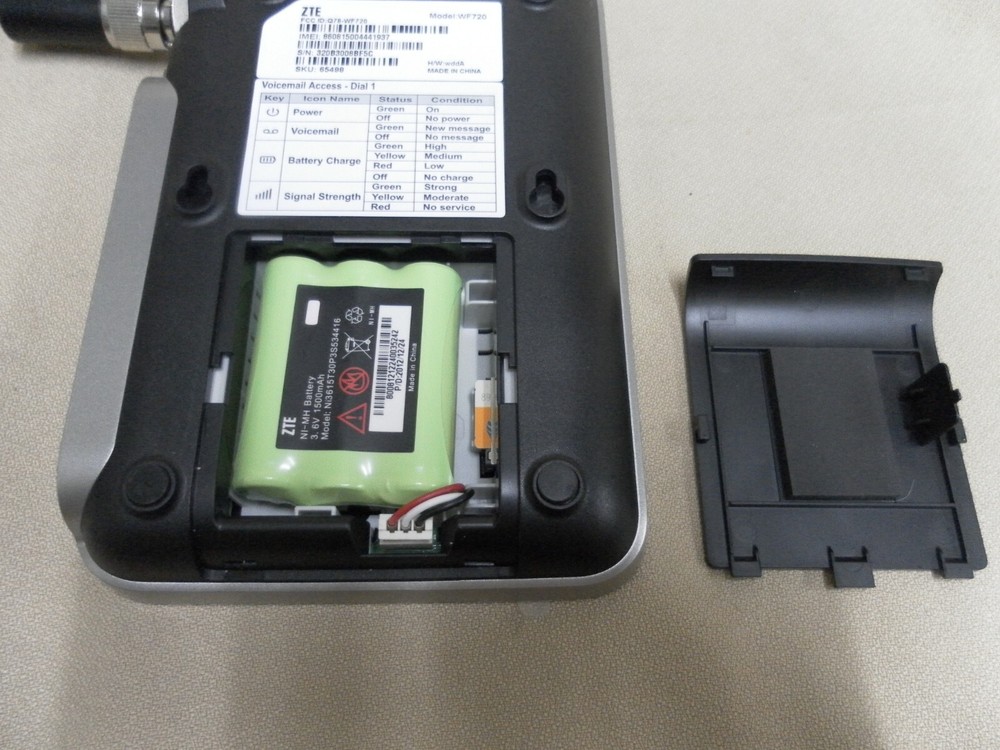 AT&T Wireless Home Phone Base Model WF720 Black Open Box Handled