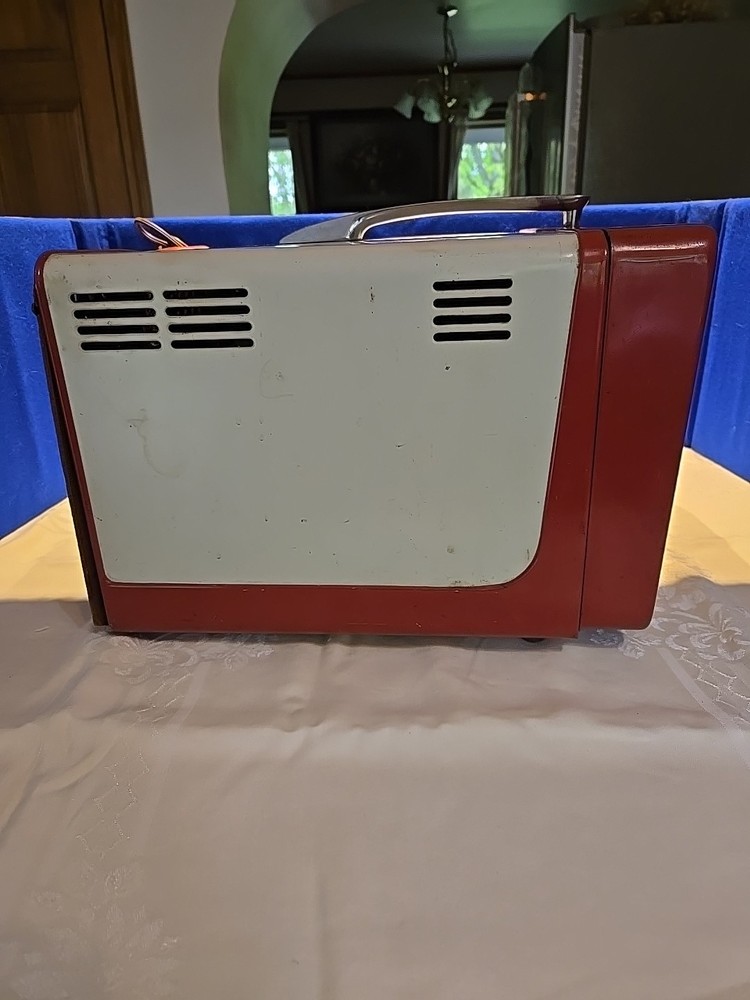 Vintage Portable General Electric TV