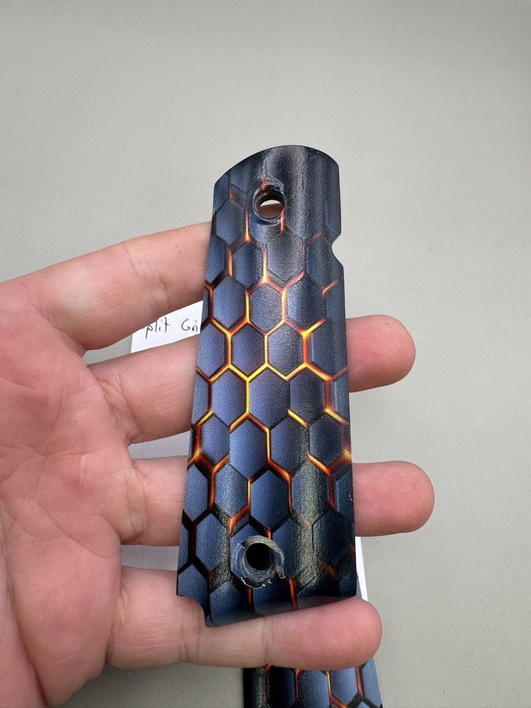 Vintage Paintball 1911/45 Style Split Grips Honeycomb Pattern
