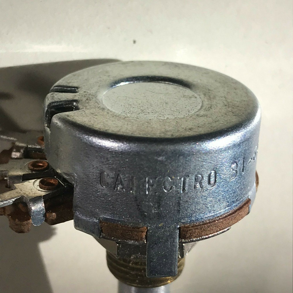 Calectro single turn potentiometer, B1-686 100Kohms