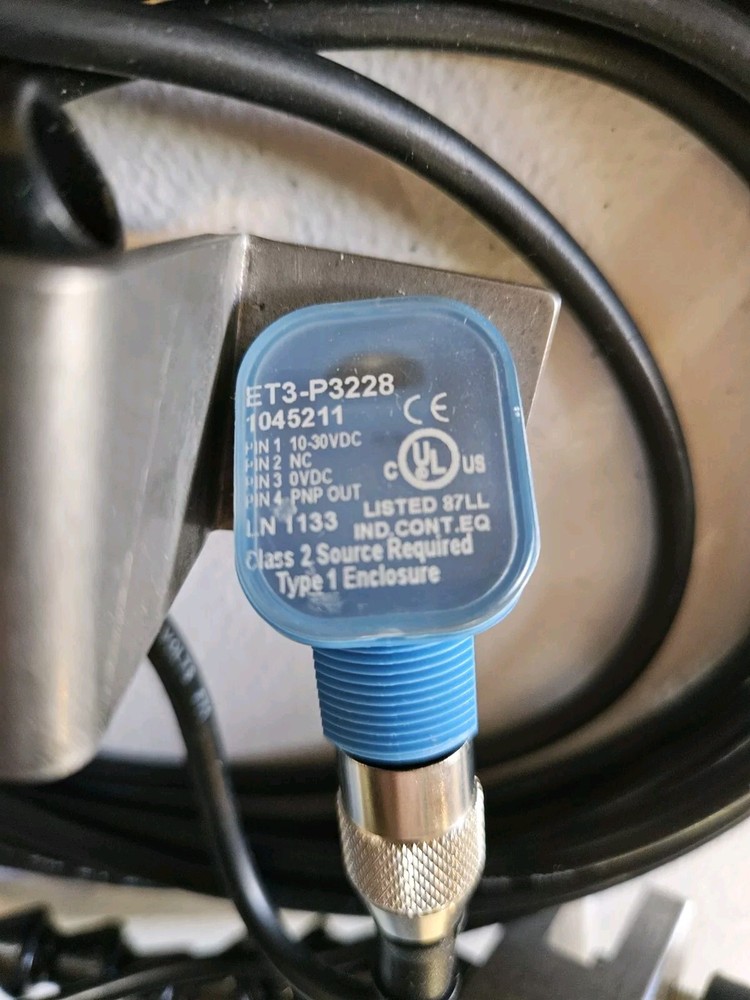 Streamfeeder OT-10138 Trigger Flexible Line Clamp Photocell Sensor Assy Light On