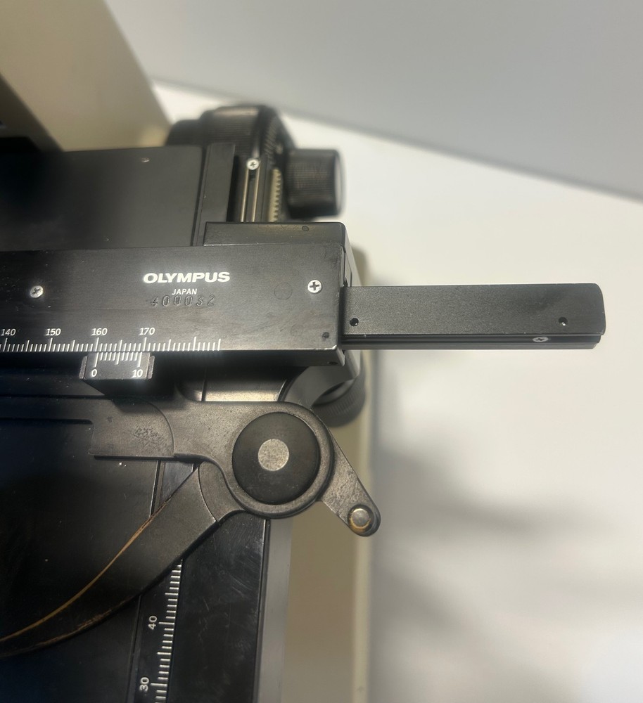 Olympus CH Binocular Laboratory Microscope 50, 60 Hz