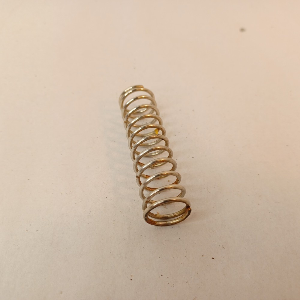 Back to Basics 220 Food Strainer Replacement Spring Only