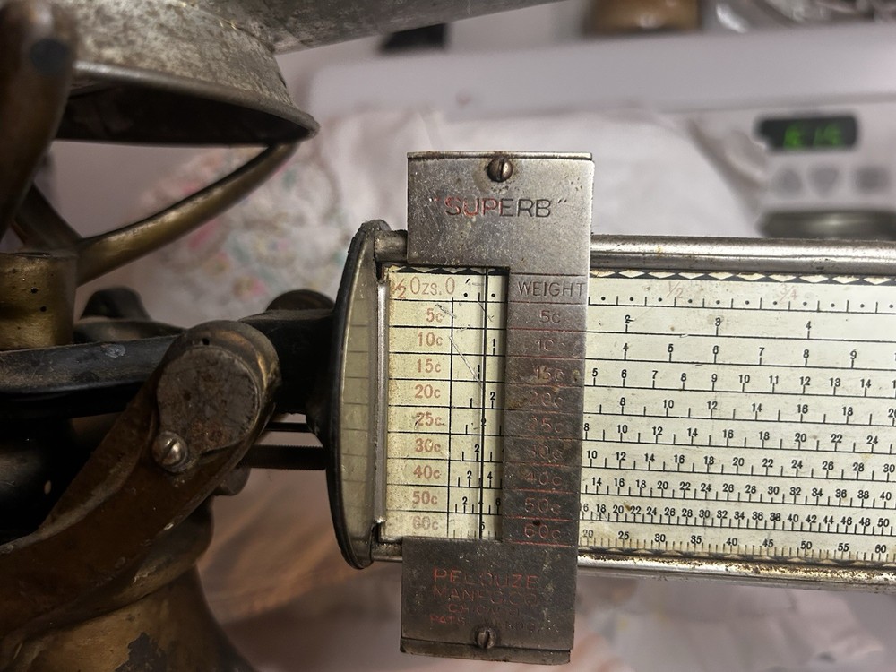Vintage Style Food Scale