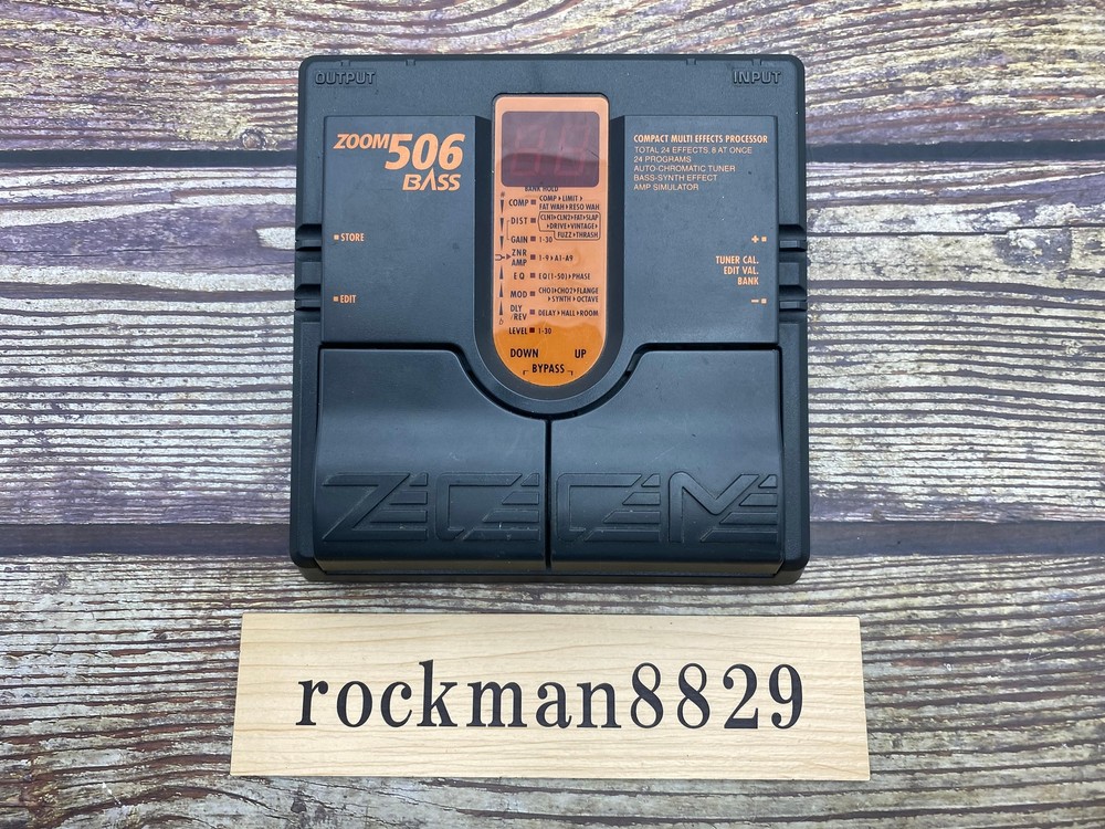 Zoom 506 Bass Multi Effects Pedal Processor used from japan