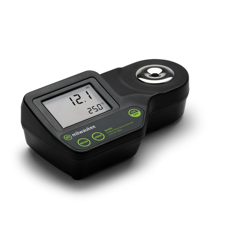 Milwaukee MA882 Digital Brix Refractometer with Hard Carrying Case