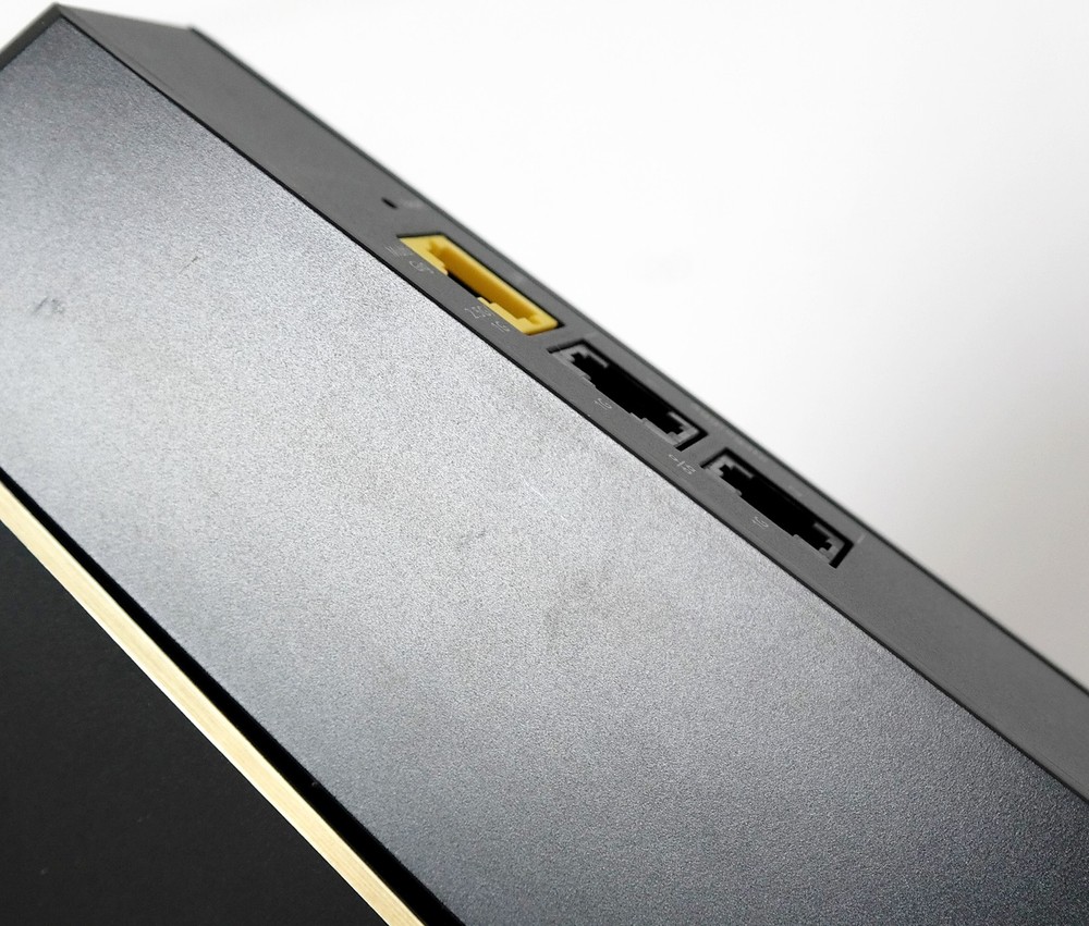 NETGEAR Nighthawk CM3000 High Speed Cable Modem