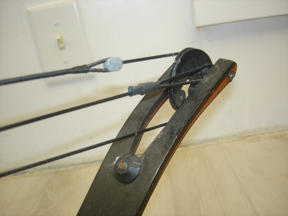 Vintage Proline Zephyr XE-II READ AD Compound Bow