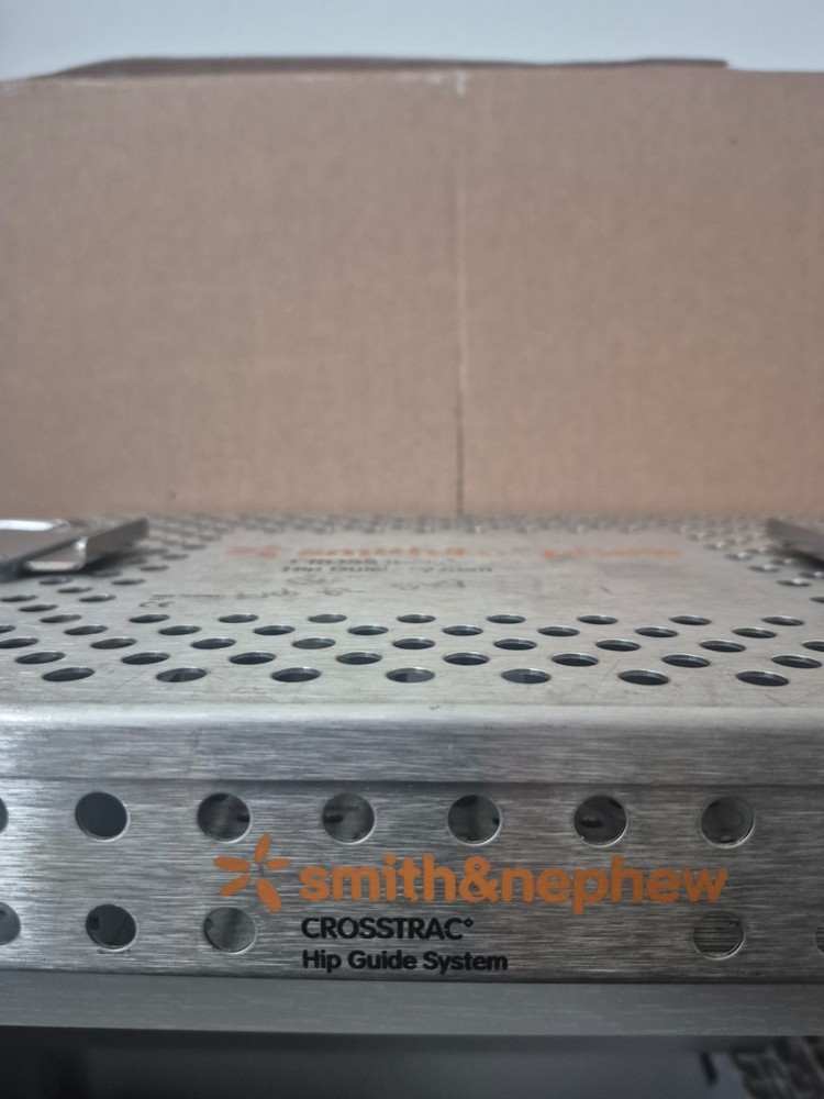 Smith & Nephew Hip Guide system case 72201847