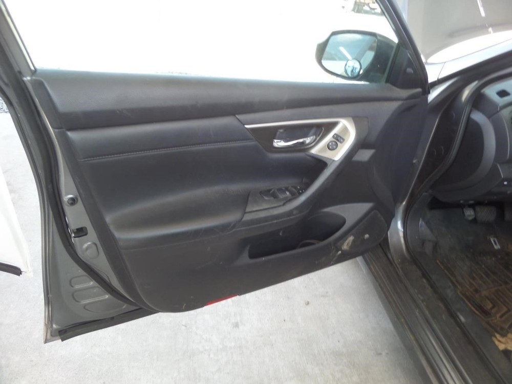 Camera/Projector Rear View Camera Lid Mounted Fits 13-15 ALTIMA