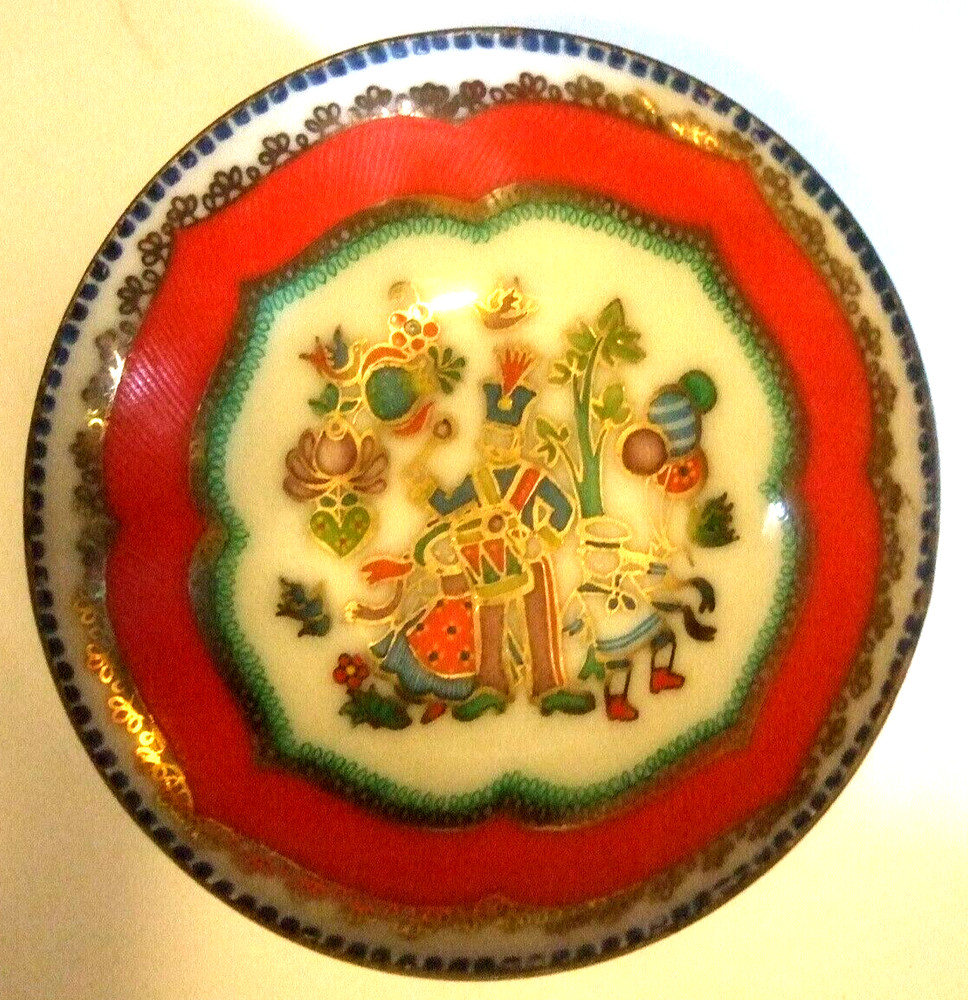 Austrian Enamel Bowl Soldier with Child