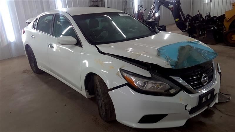 ALTIMA 2016 High Mounted Stop Light 1044314241