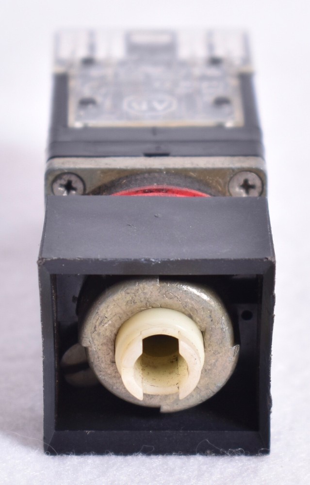 AB Allen-Bradley Selector Switch 800MB-JX2B