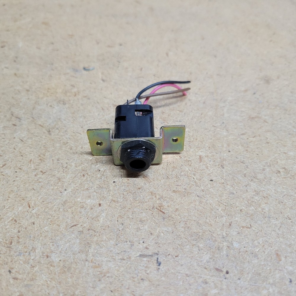 AMPEX ATR-700 PHONES JACK