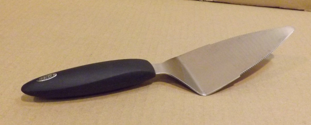 OXO Good Grips Cake Pie Server