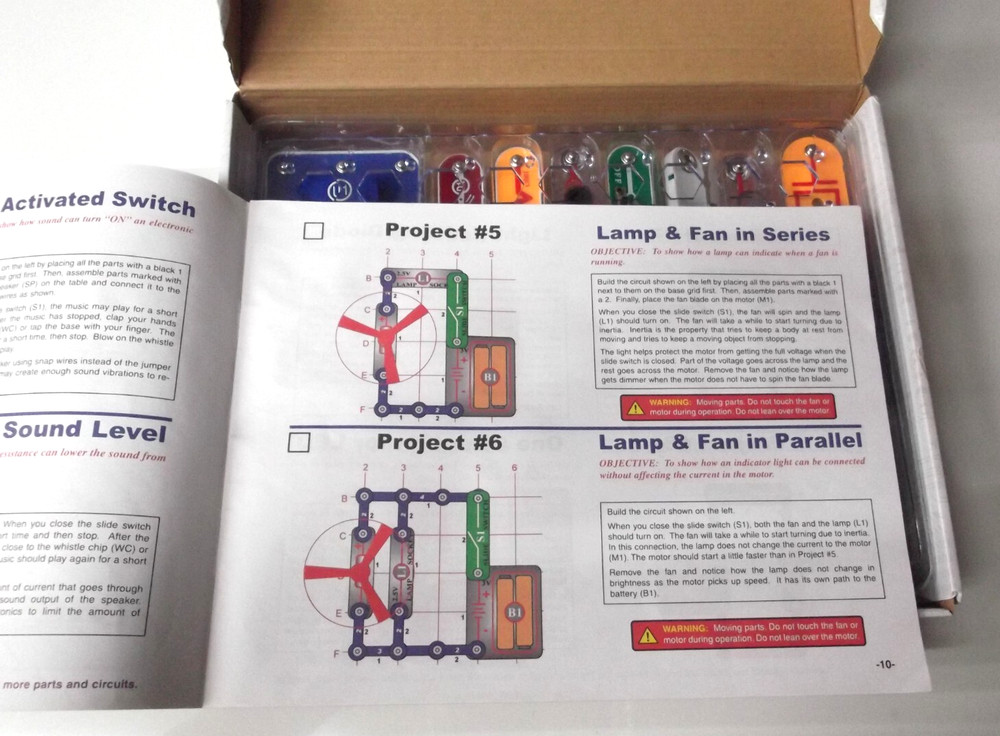 ELENCO Snap Circuits Jr.� 100 Experiments Electronics Discovery Kit Set Complete