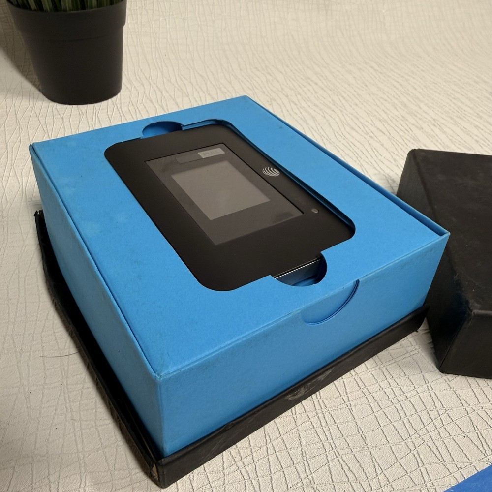 AT&T Unite Express 2 Mobile Hotspot – Untested / Unlock Status Unknown”