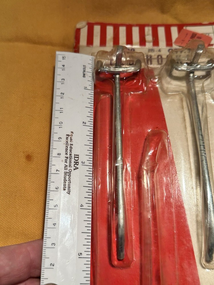 Peg Board Hooks 2 pcs # 5129 PB-4 Permapac by Parker READ!