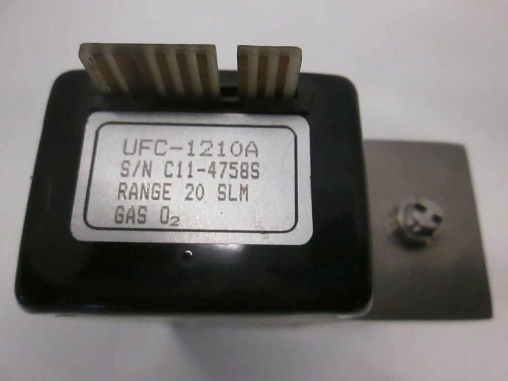 Unit UFC-1210A, Mass Flow Controller, 20 SLM, O2, Used