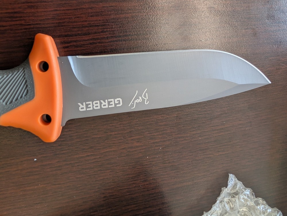 gerber bear grylls knife