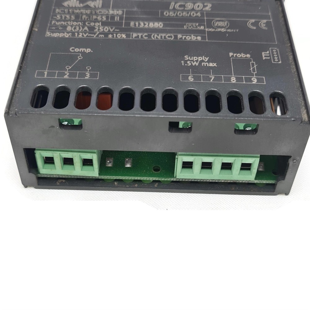 EliWell IC902 Single Stage Controller for Temperature.