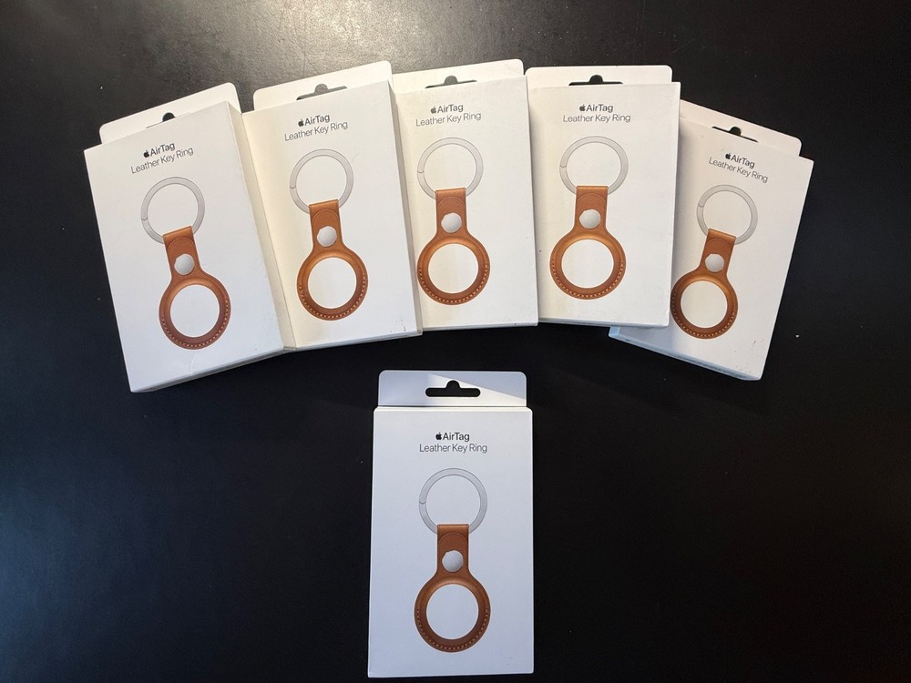 Apple AirTag Leather Key Ring  MX4M2ZM/A Saddle Brown
