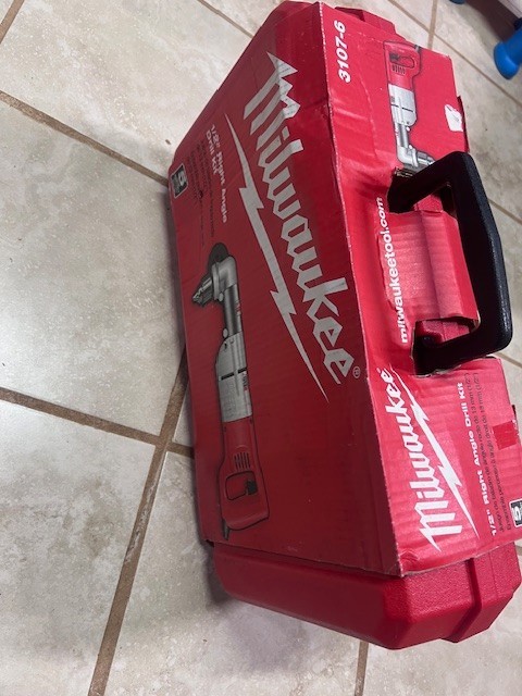 Milwaukee 1/2” D-Handle Right Angle Drill Kit (3107-6)