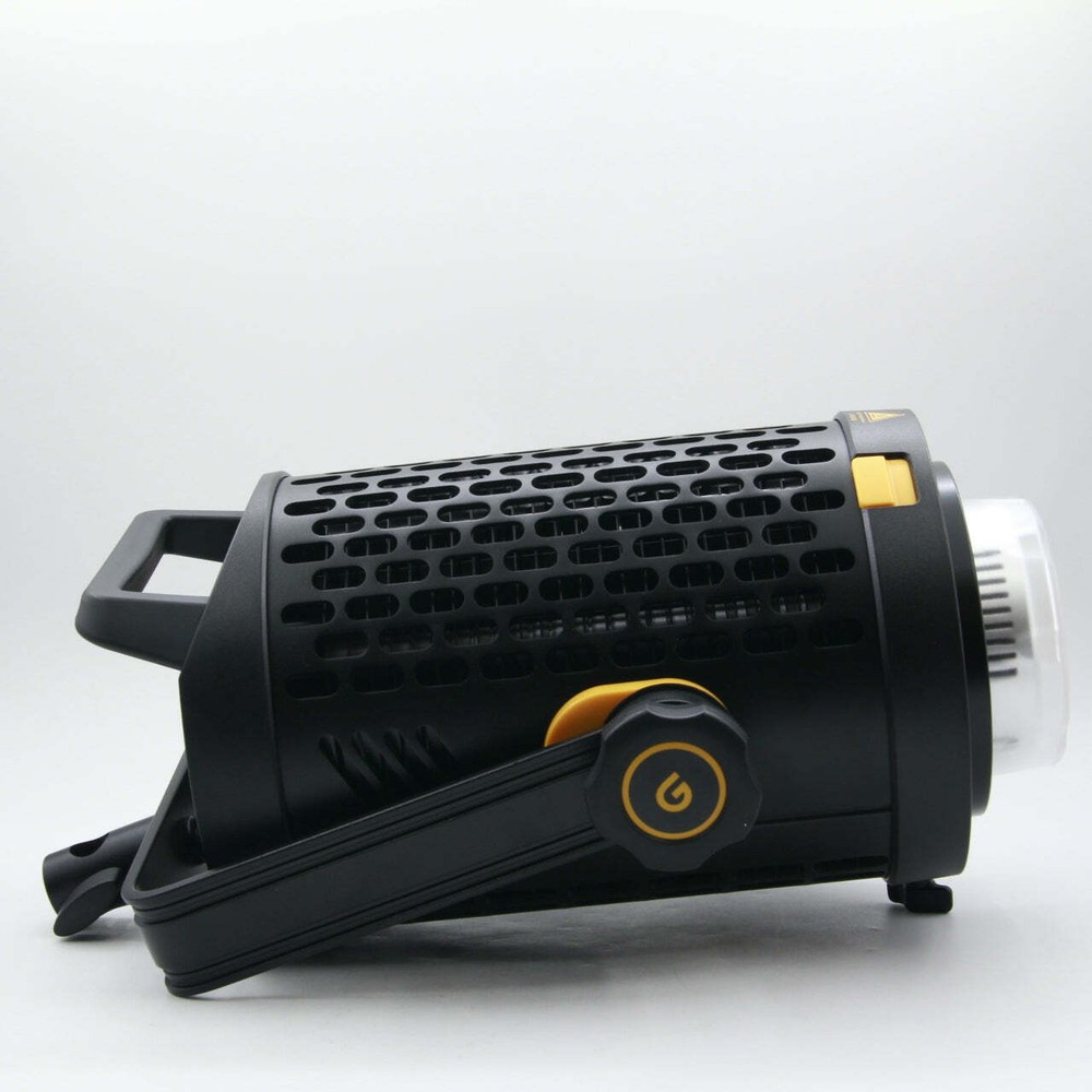 * OPEN BOX GOOD * Godox UL150 Silent LED Video Light