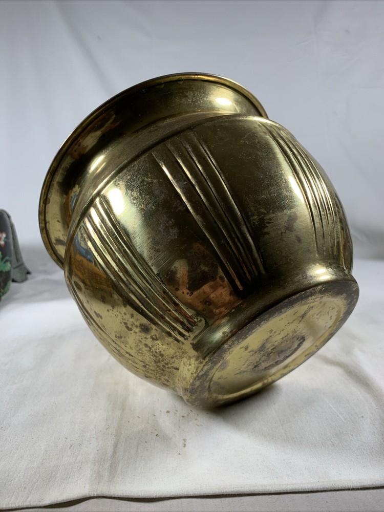 Brass Planter 6 inches Tall, 8 inch Diameter