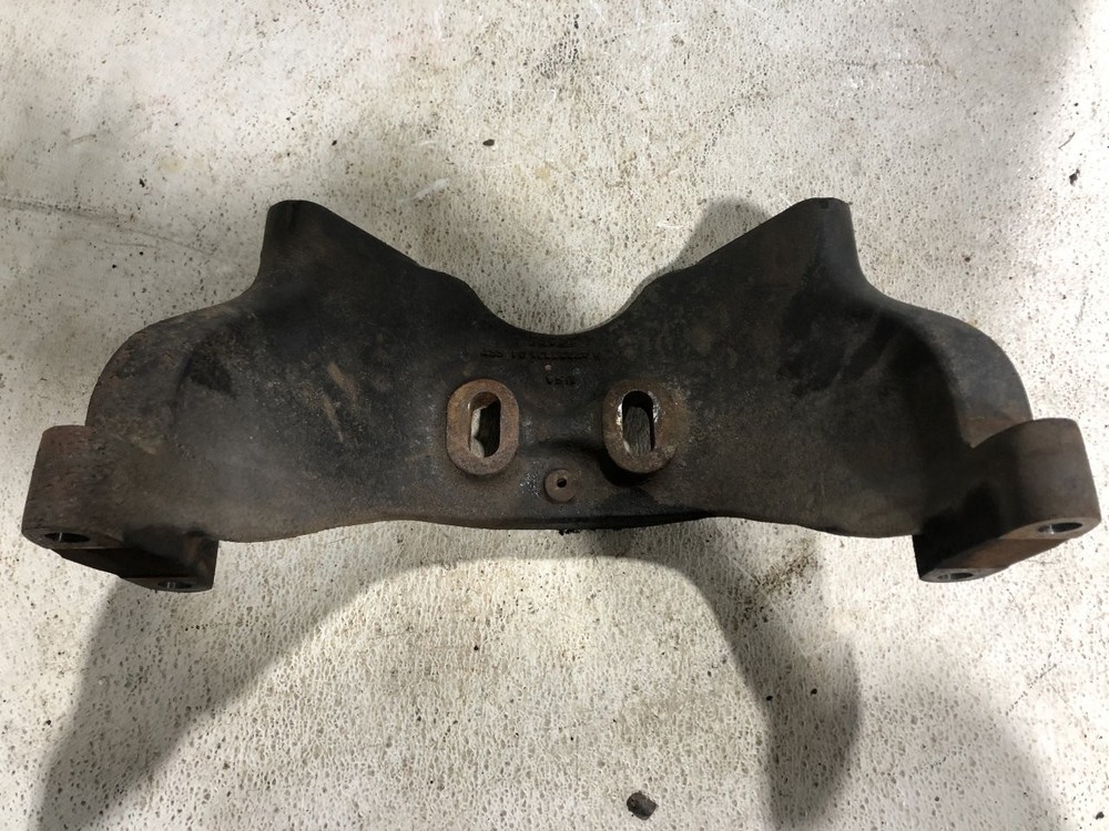 Detroit DD15 Engine Mount - Used