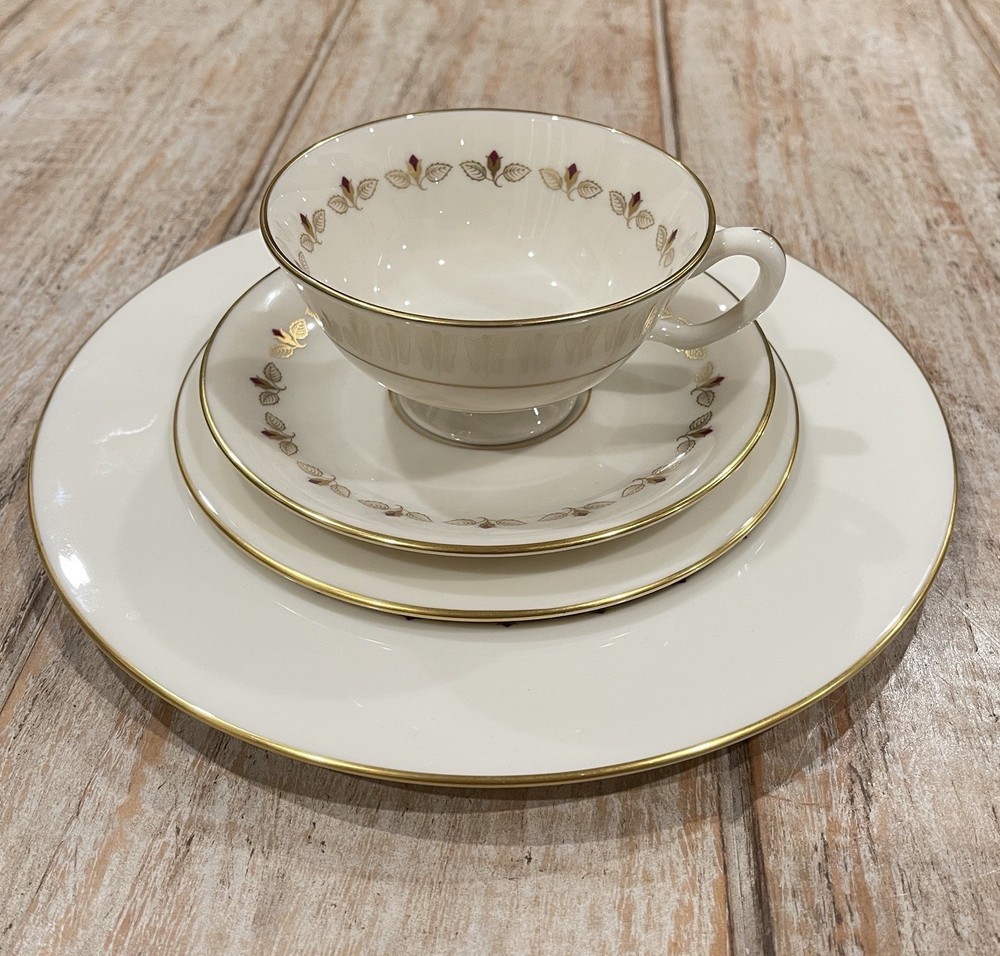 Vintage Retired Lenox Romance 4 Piece Place Setting