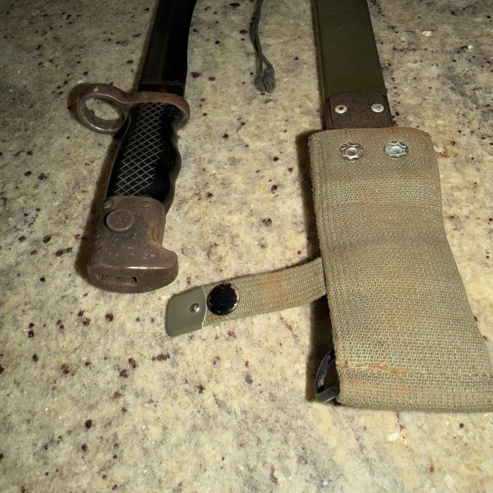 SPANISH CETME RIFLE BAYONET W/ SCABBARD