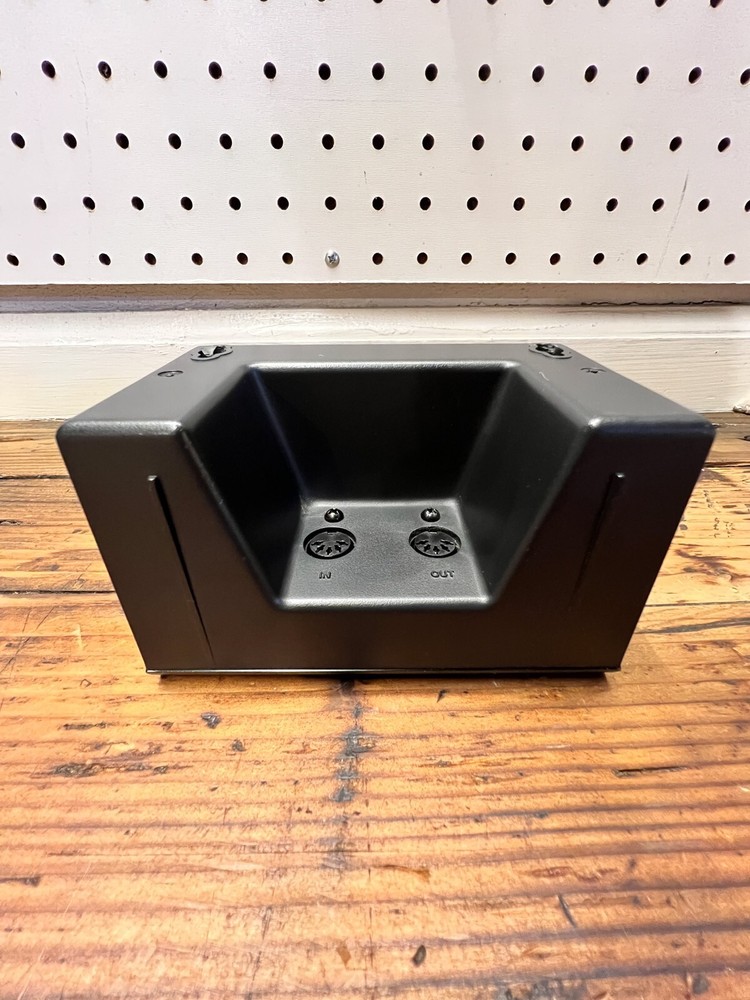 ADCOM Model XR-500 Extension Sensor Box