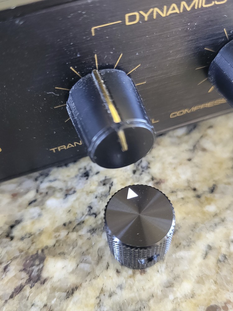 Upgrade your dbx 3BX-DS 3-Band Dynamic Range Controller w/ Solid Aluminum Knobs